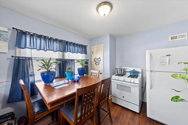 $194,100 | 2977 North 61st Street, Milwaukee, WI 53210