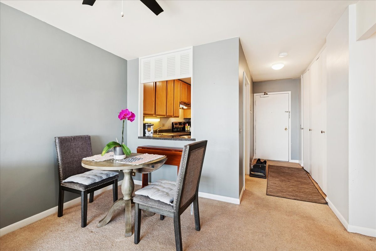5415 North Sheridan Road, Unit 4815 Chicago, IL 60640 - Photo 6 of 21