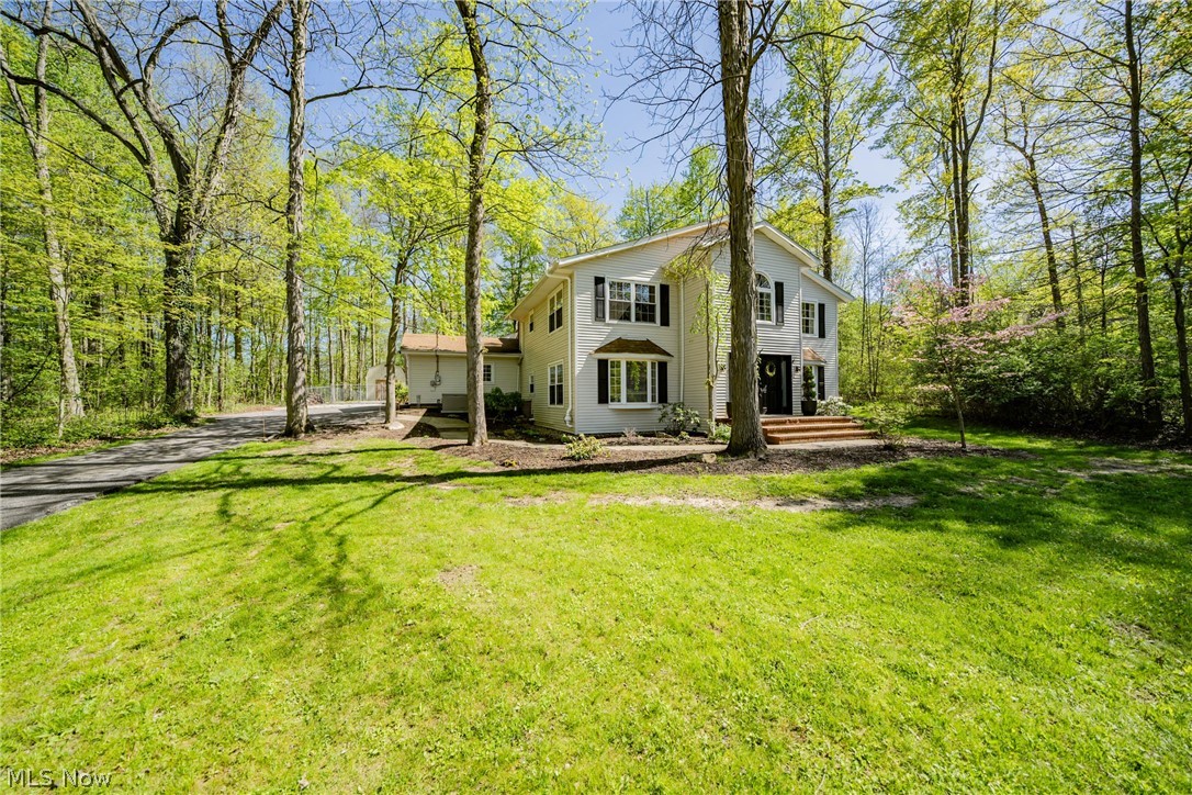 35912 Solon Road Solon, OH 44139 - Photo 2 of 49