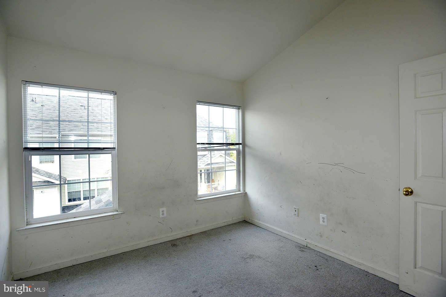 11343 King George Drive, Unit 9 Silver Spring, MD 20902 - Photo 29 of 30 Bedroom 3