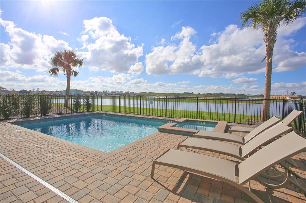 8145 Surf Street Kissimmee, FL 34747 - Photo 2 of 28