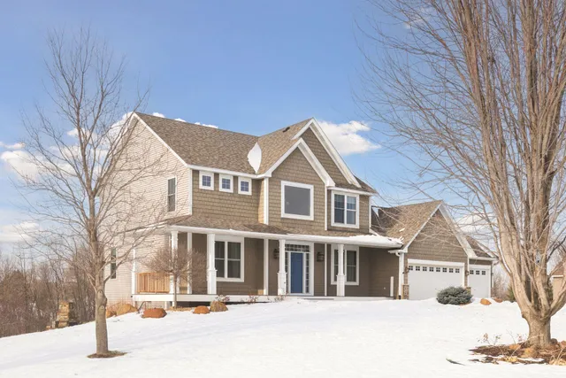 $849,000 | 19750 Hills Of Claire Avenue, Prior Lake, MN 55372