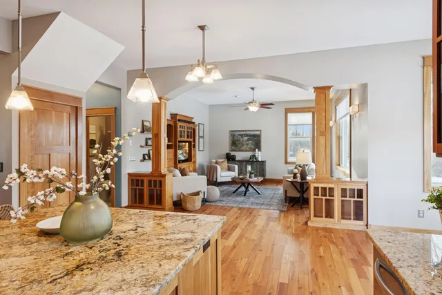 $849,000 | 19750 Hills Of Claire Avenue, Prior Lake, MN 55372