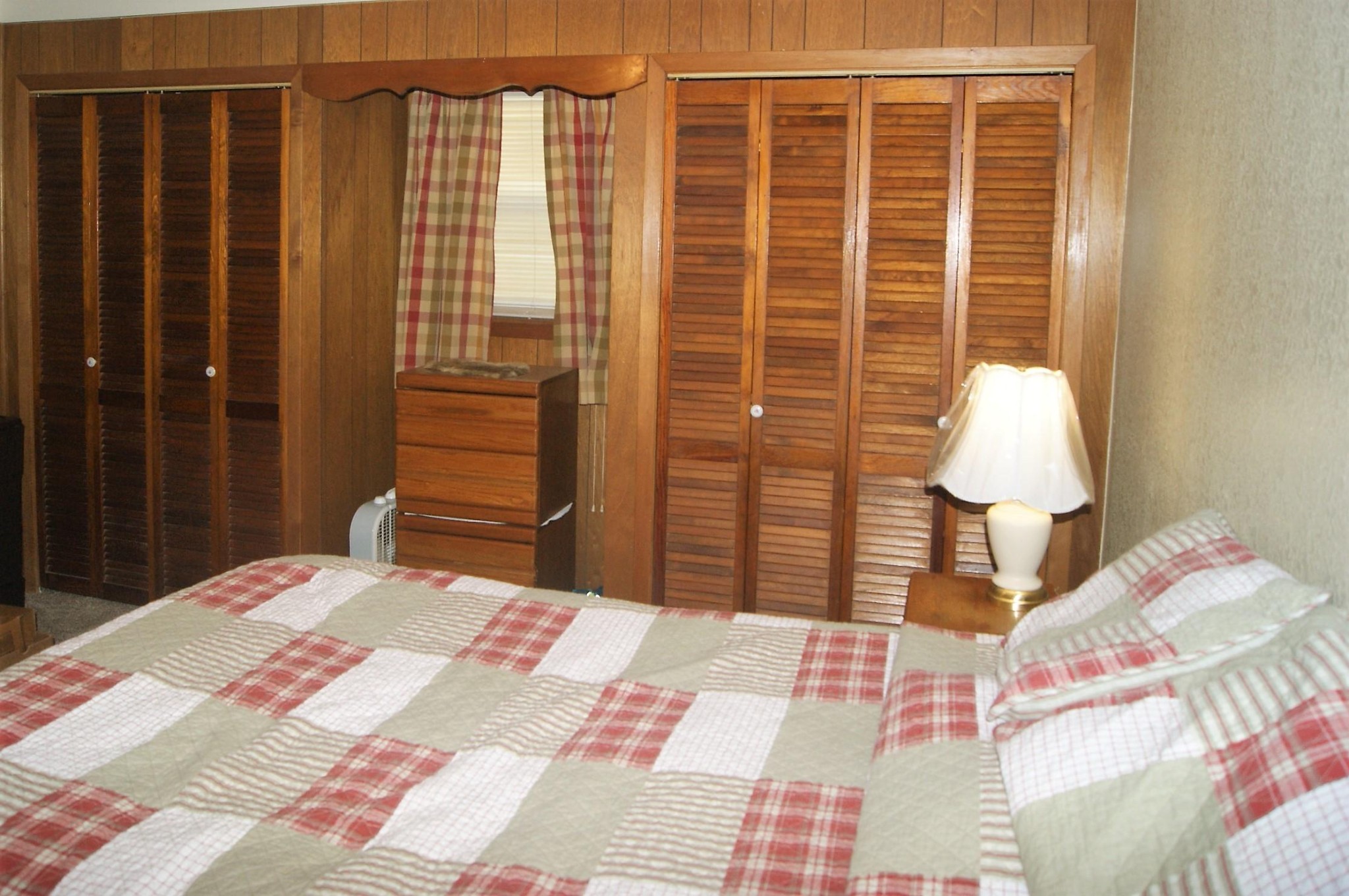 5552 Niles Ferry Road Greenback, TN 37742 - Photo 26 of 30 a bedroom with a bed and a window