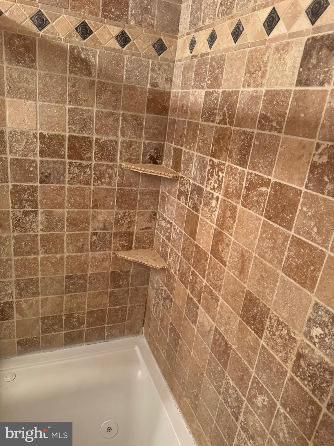 10826 East Keswick Road Philadelphia, PA 19154 - Photo 17 of 26