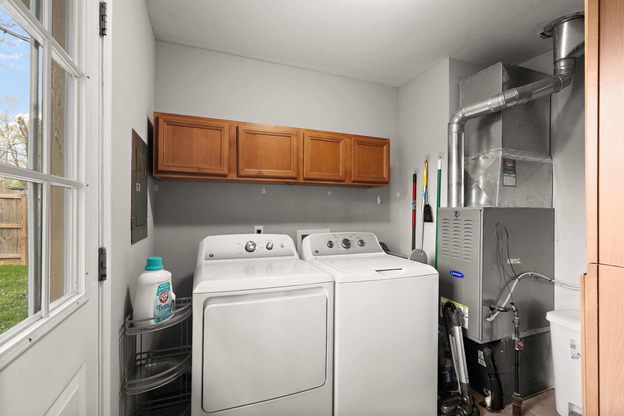 724 Imperial Road Valparaiso, IN 46385 - Photo 17 of 25 2048x1365