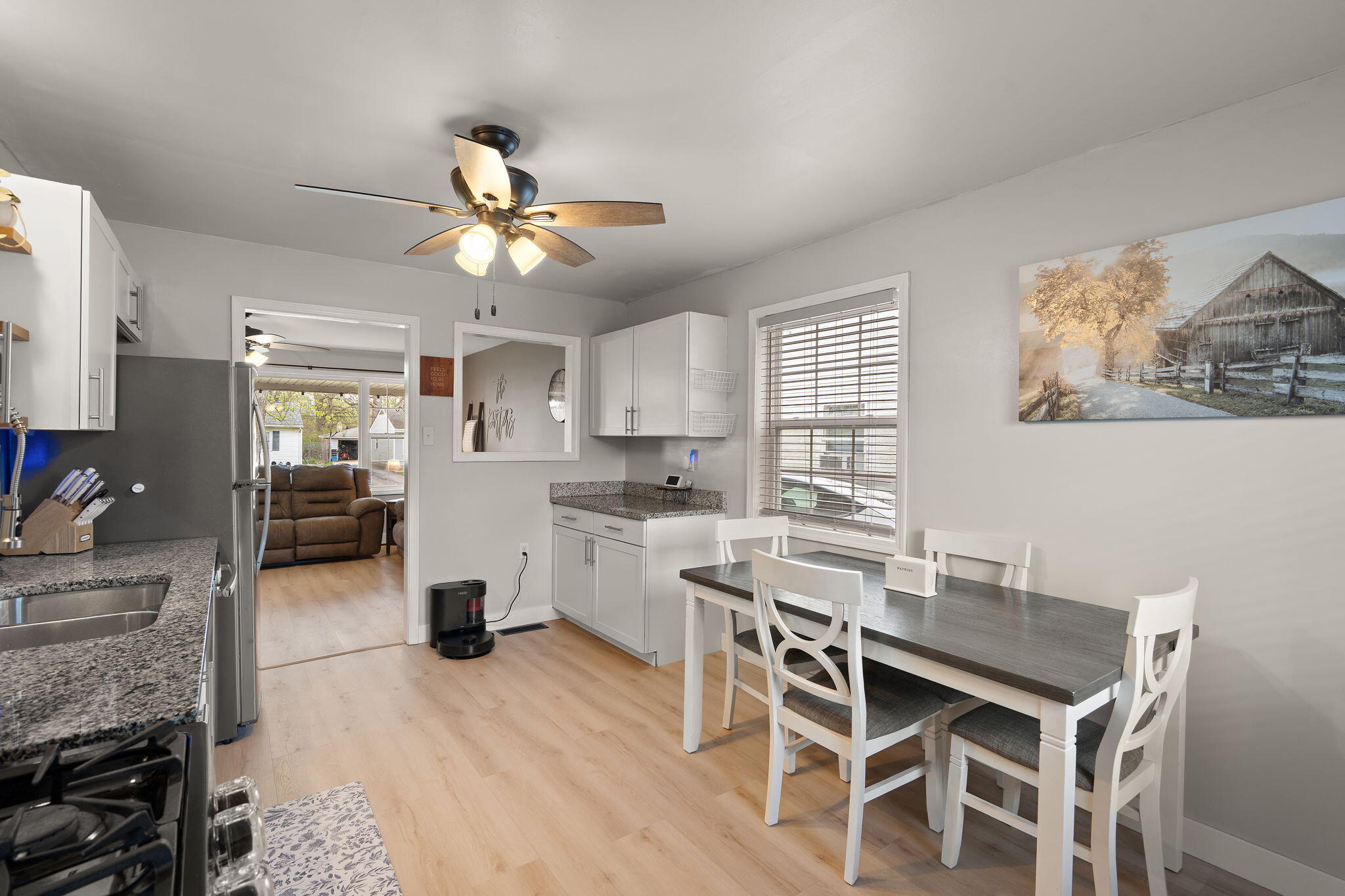 724 Imperial Road Valparaiso, IN 46385 - Photo 10 of 25 2048x1365