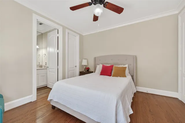 $2,900 | 105 Detering Street, Houston, TX 77007