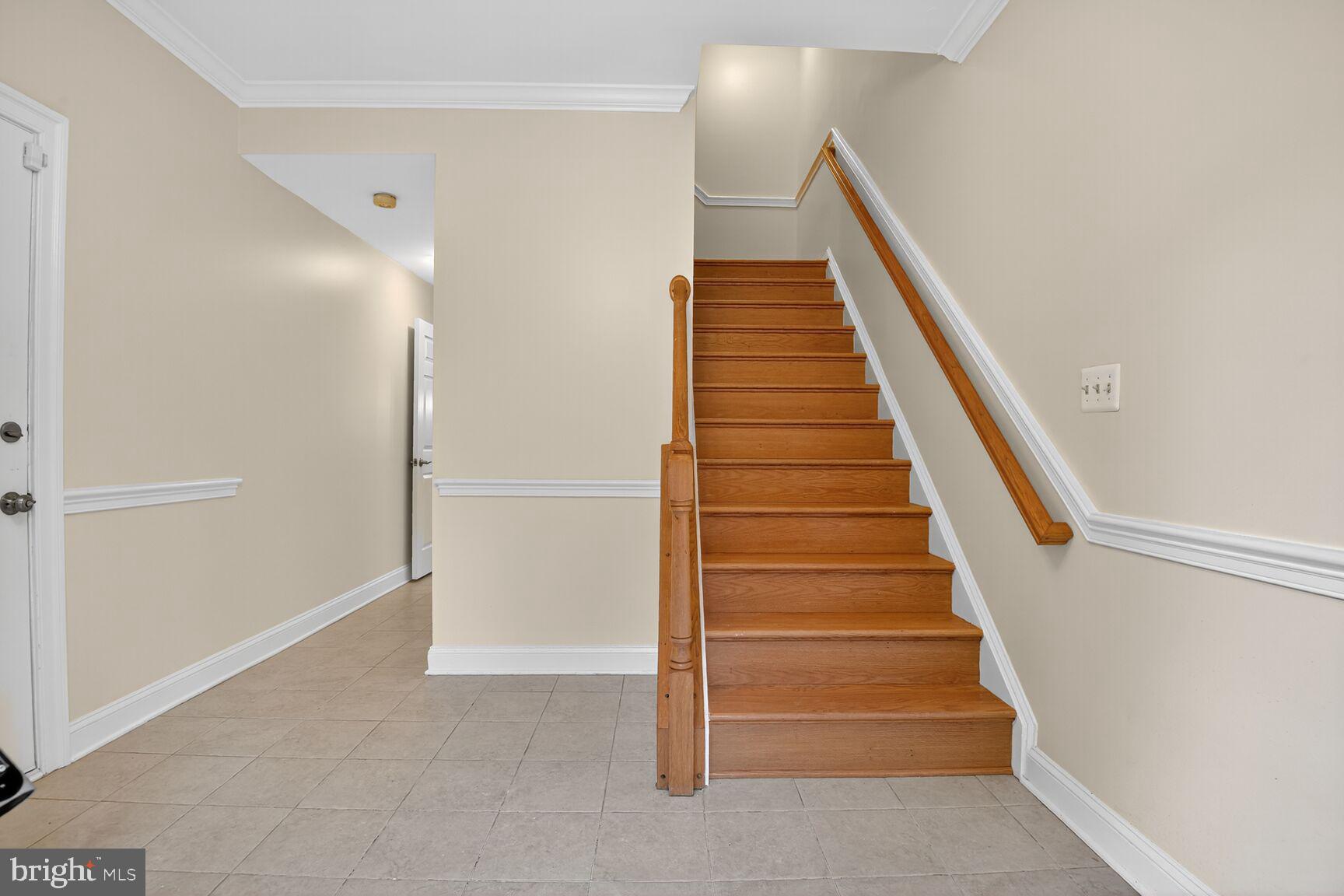 11405 Summer House Court Reston, VA 20194 - Photo 15 of 20 a view of entryway
