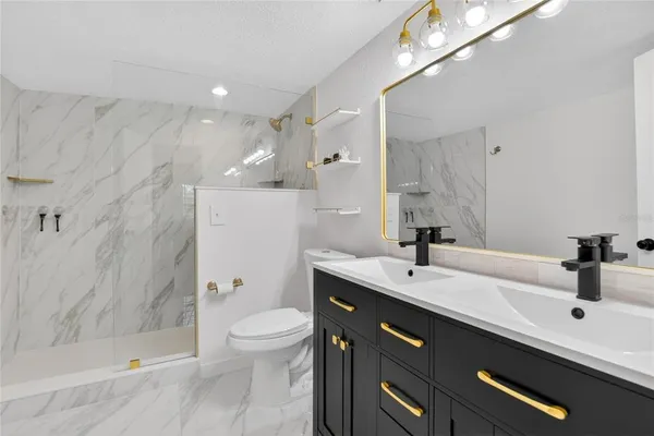 $379,999 | 1009 Lenna Avenue, Seffner, FL 33584