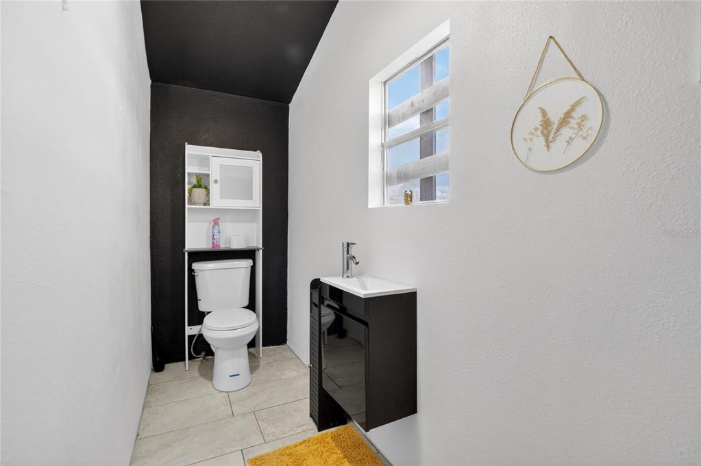 1009 Lenna Avenue Seffner, FL 33584 - Photo 44 of 68