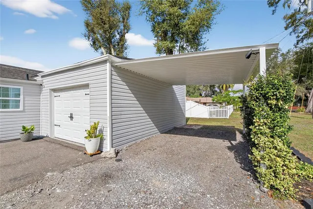 $389,999 | 1009 Lenna Avenue, Seffner, FL 33584