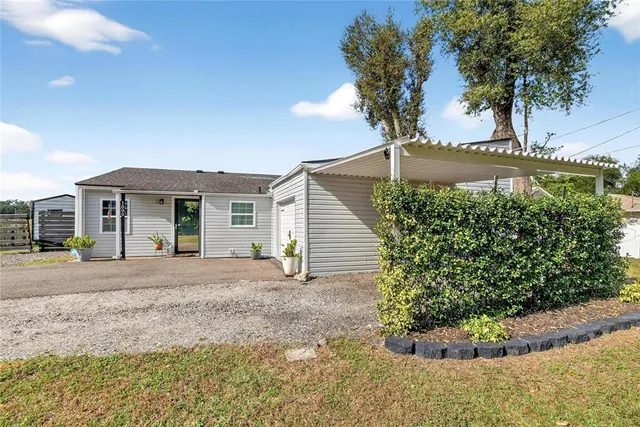 $389,999 | 1009 Lenna Avenue, Seffner, FL 33584