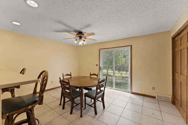 $450,000 | 2300 Pagel Road, Mendota Heights, MN 55120