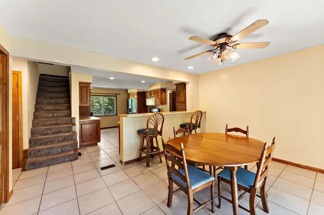 $450,000 | 2300 Pagel Road, Mendota Heights, MN 55120