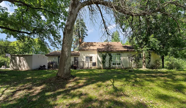 $450,000 | 2300 Pagel Road, Mendota Heights, MN 55120