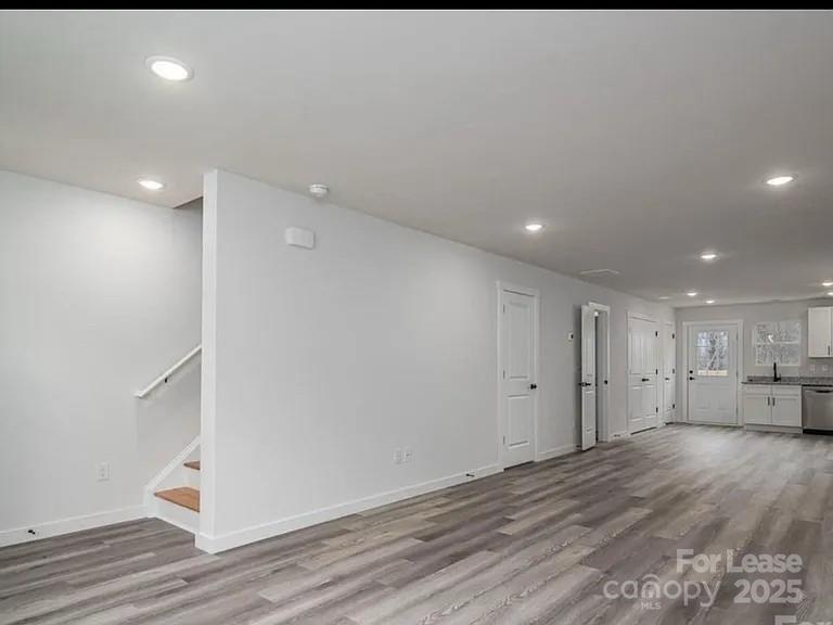 717 7th Avenue Southwest Hickory, NC 28602 - Photo 6 of 11