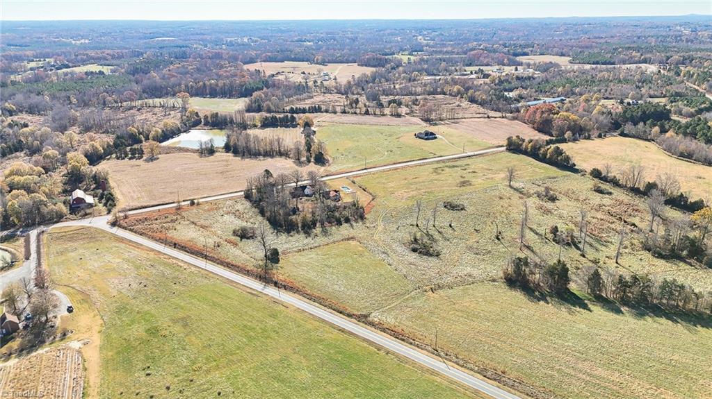 6670 Phillippi Road Liberty, NC 27298 - Photo 12 of 18