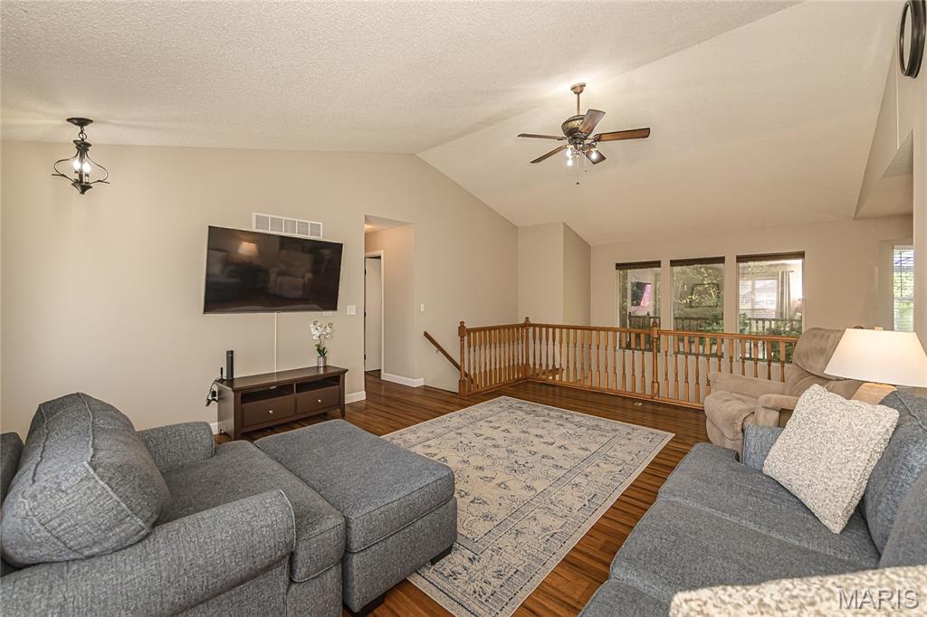 2829 Royallvalley Way O'Fallon, MO 63368 - Photo 7 of 43