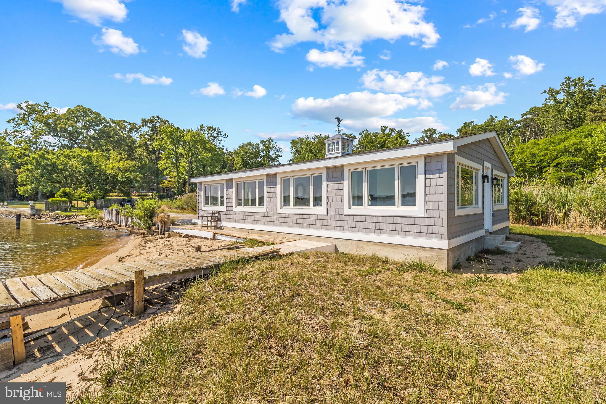 266 North Ferry Point Road Pasadena, MD 21122 - Photo 25 of 42 Water side of beach house - 220' of beach front