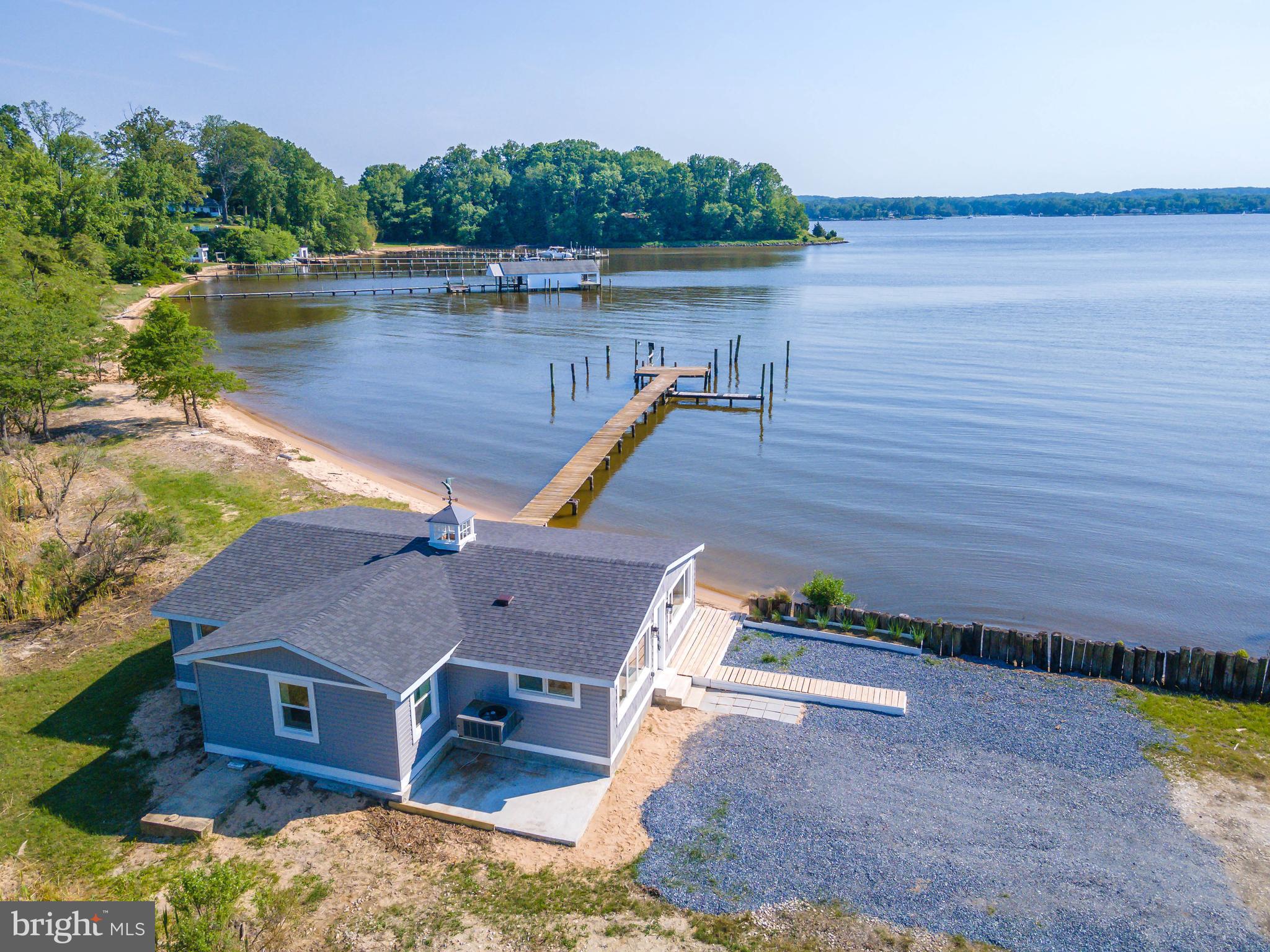 266 North Ferry Point Road Pasadena, MD 21122 - Photo 4 of 42 Renovated beach house with 220' of private beach