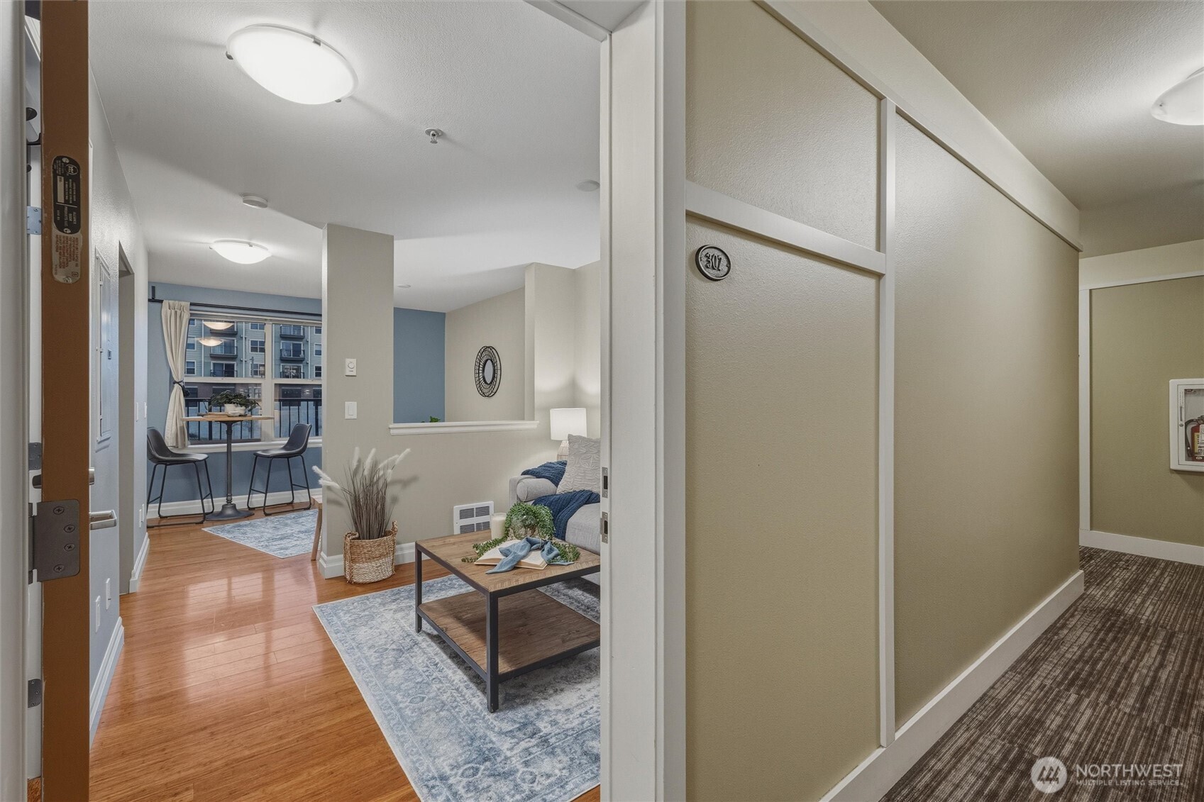 960 Harris Avenue, Unit 307 Bellingham, WA 98225 - Photo 21 of 38