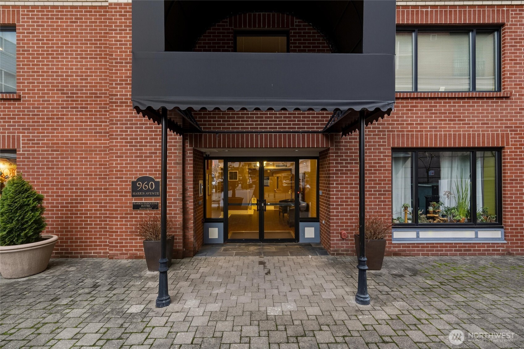 960 Harris Avenue, Unit 307 Bellingham, WA 98225 - Photo 24 of 38