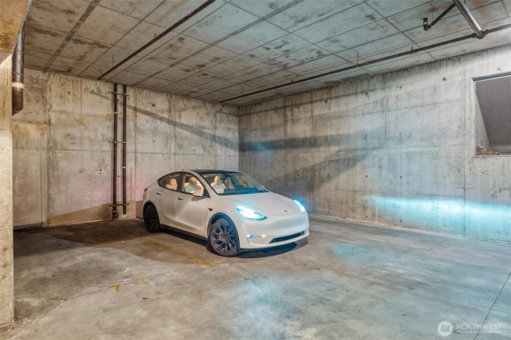 960 Harris Avenue, Unit 307 Bellingham, WA 98225 - Photo 29 of 38