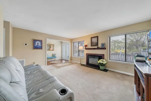 $295,000 | 2437 South Clearing Road, Salem, VA 24153