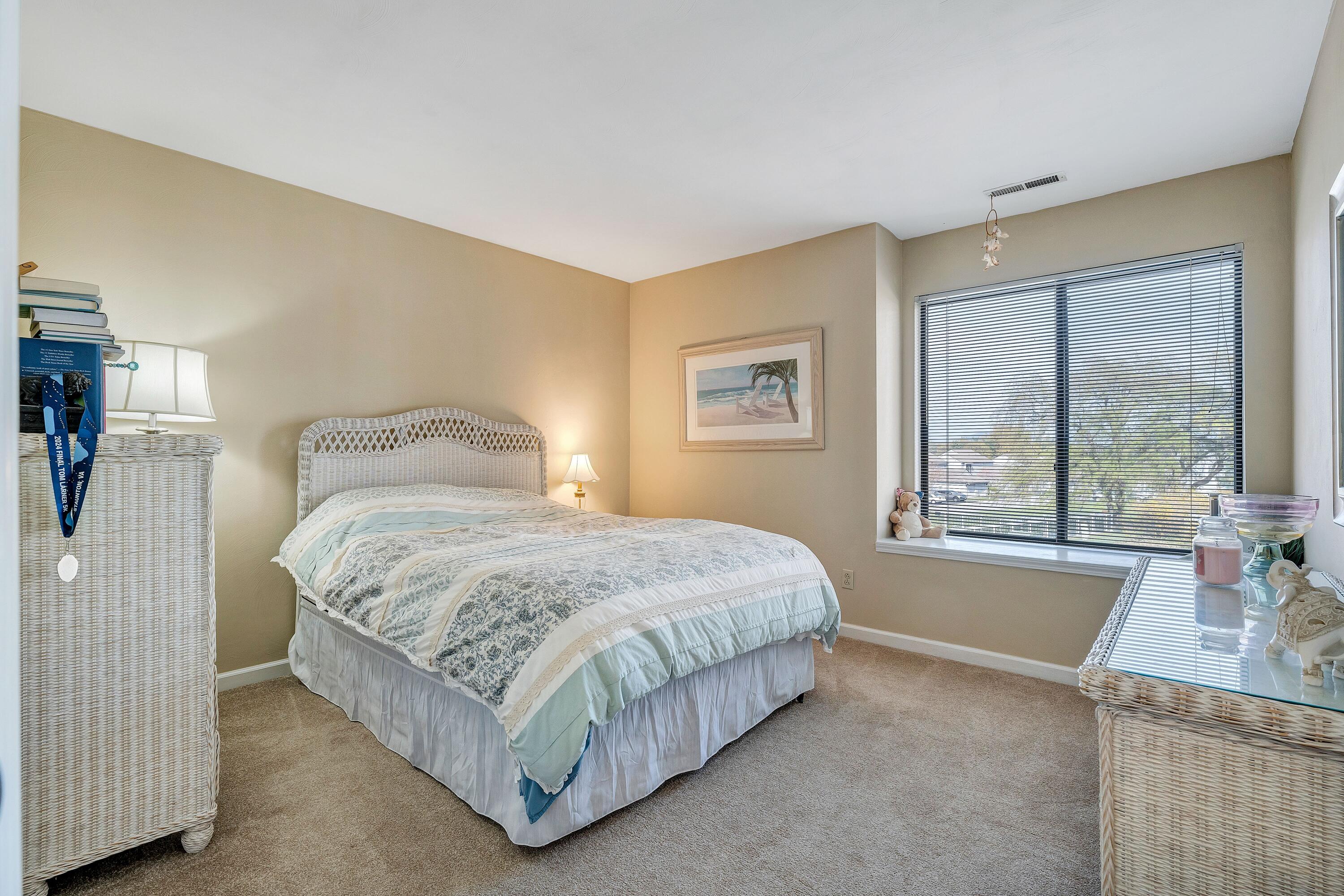 2437 South Clearing Road Salem, VA 24153 - Photo 32 of 45 South Clearing - 36