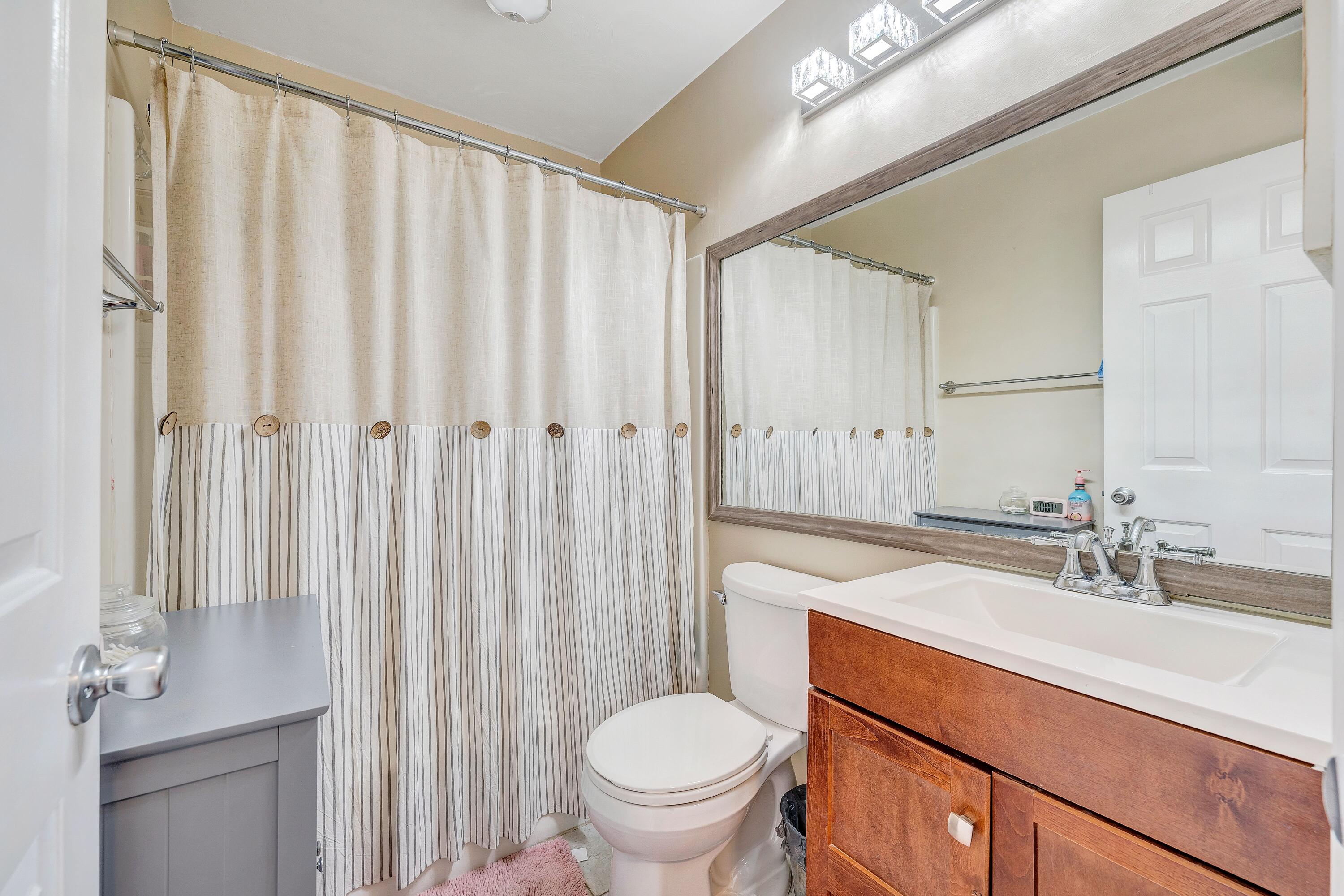 2437 South Clearing Road Salem, VA 24153 - Photo 33 of 45 South Clearing - 37