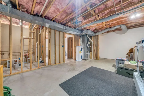 $295,000 | 2437 South Clearing Road, Salem, VA 24153