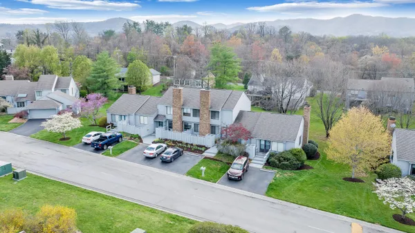 $295,000 | 2437 South Clearing Road, Salem, VA 24153