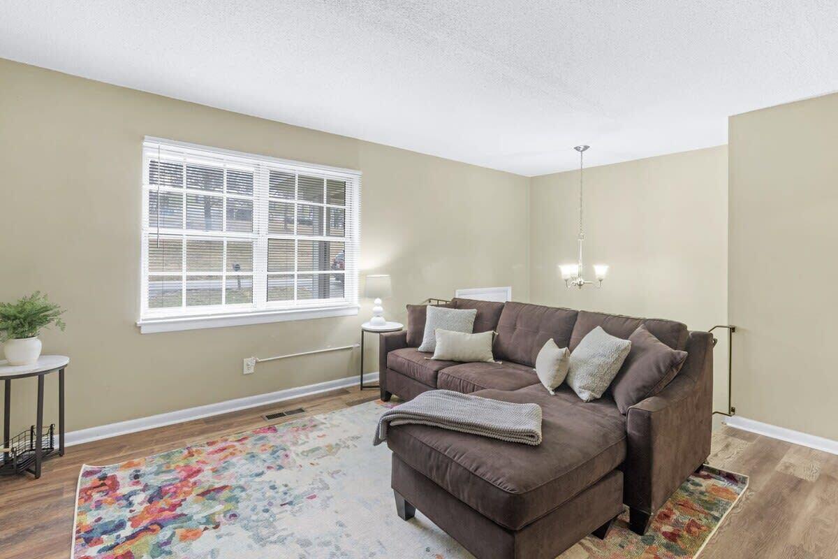 9031 Wooten Road Chattanooga, TN 37416 - Photo 4 of 8 vzdlpiambr7z311ojbzc