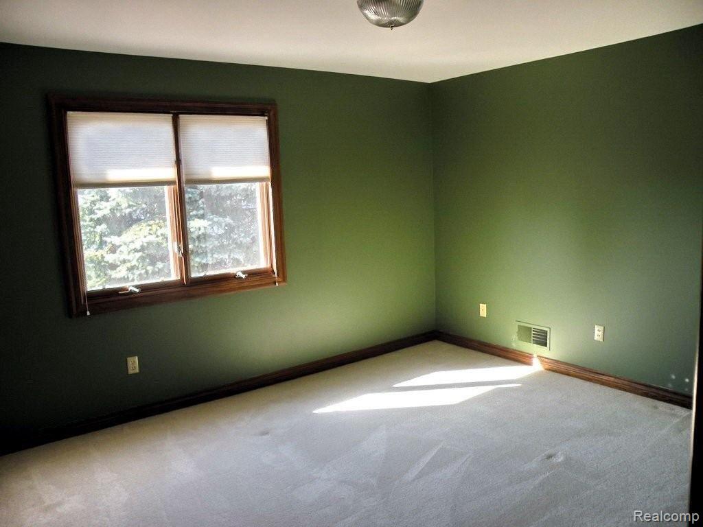 1793 Archers Pointe Rochester, MI 48306 - Photo 14 of 24 Bedroom 2