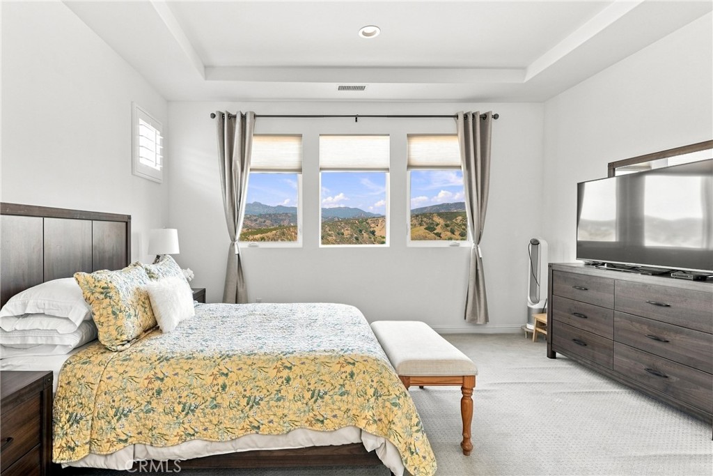 20834 Spruce Circle Porter Ranch, CA 91326 - Photo 23 of 51 Gallery Image 23