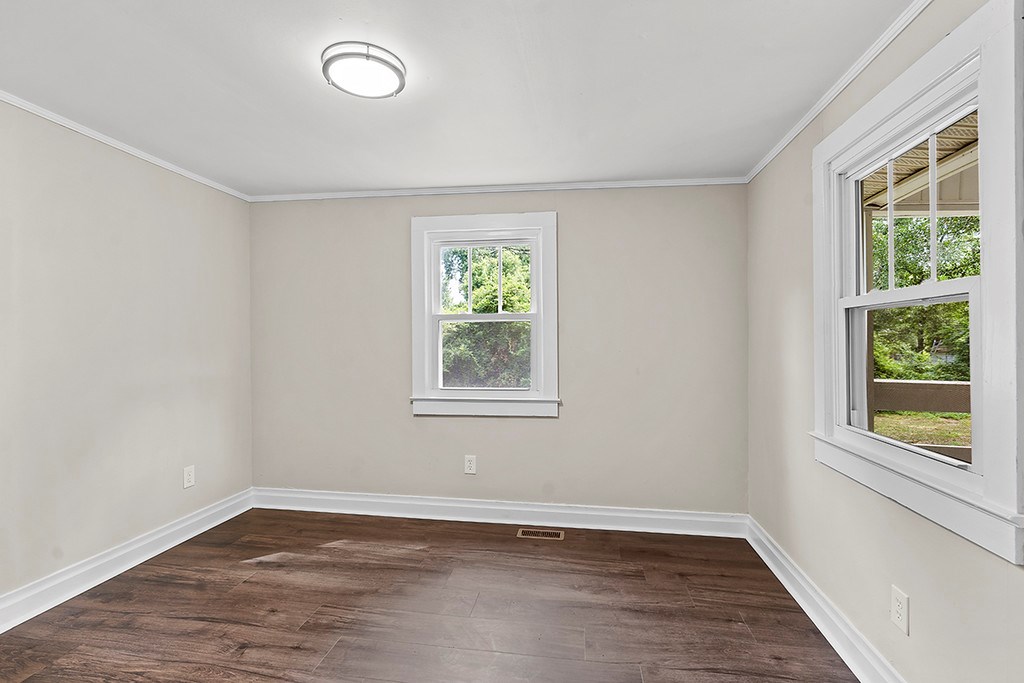 205 Kay Street Belton, SC 29627 - Photo 7 of 13