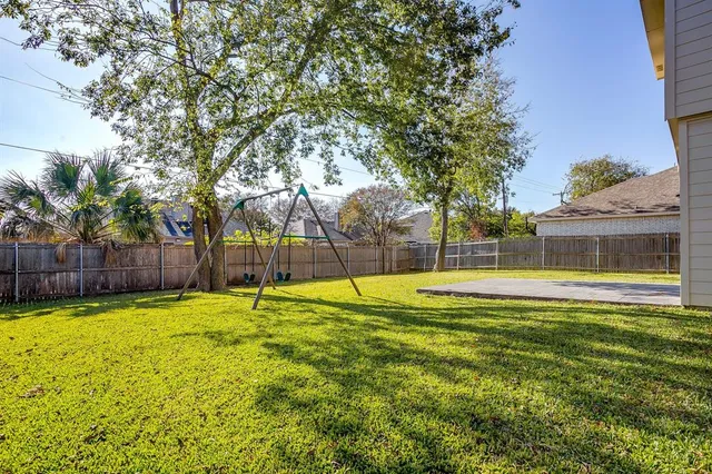 $409,900 | 2116 Windcastle Drive, Mansfield, TX 76063