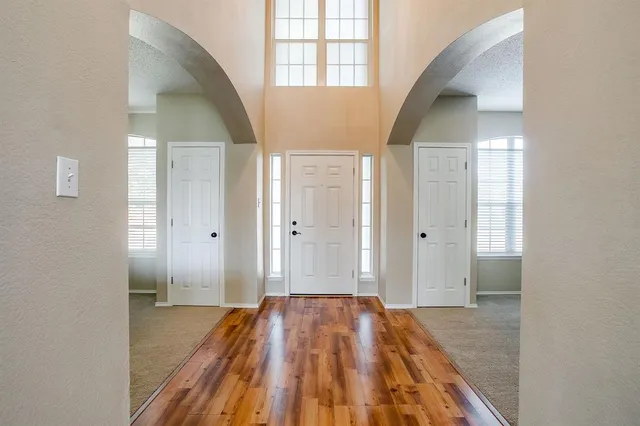 $409,900 | 2116 Windcastle Drive, Mansfield, TX 76063