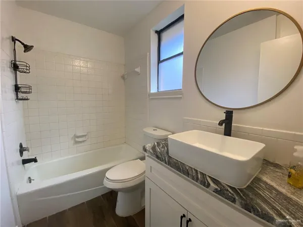 $1,600 | 3009 Goldcrest Avenue, McAllen, TX 78504