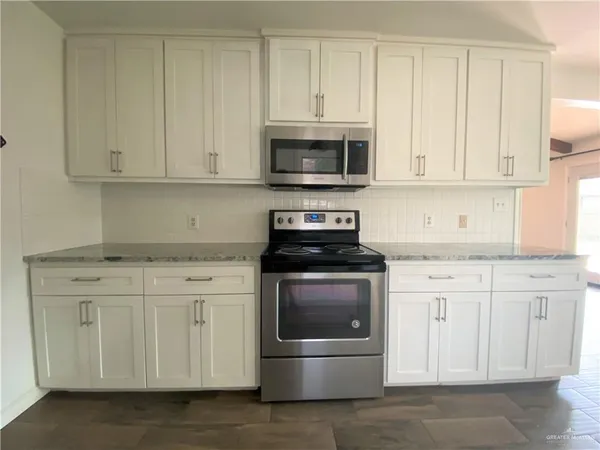 $1,600 | 3009 Goldcrest Avenue, McAllen, TX 78504