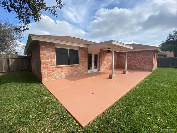 $1,600 | 3009 Goldcrest Avenue, McAllen, TX 78504