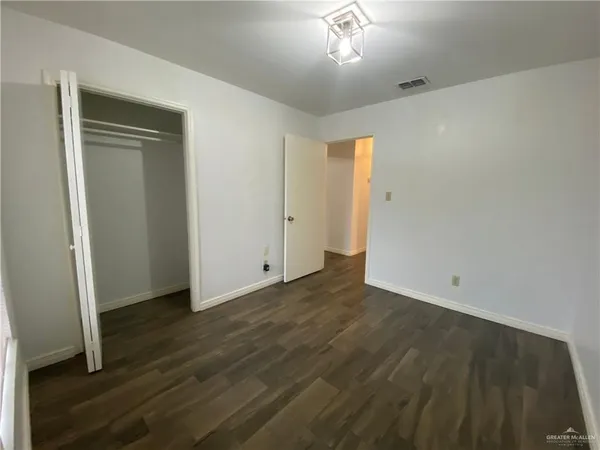 $1,600 | 3009 Goldcrest Avenue, McAllen, TX 78504