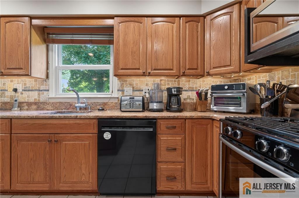 10 Krebs Road Plainsboro, NJ 08536 - Photo 19 of 43