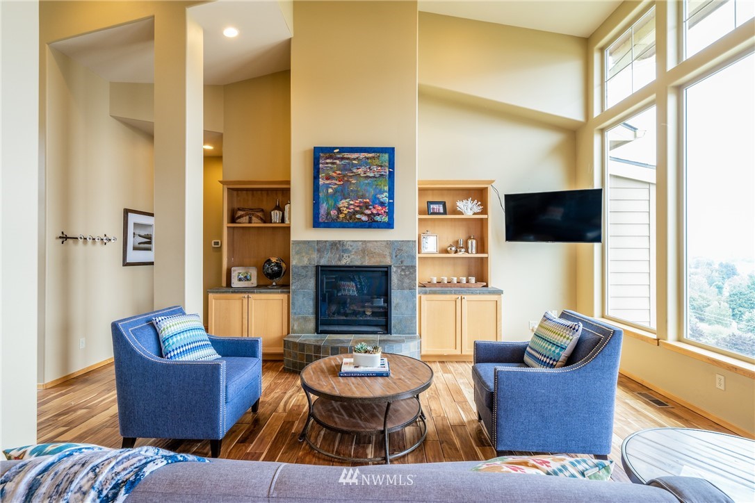 916 West Parkview Road Chelan, WA 98816 - Photo 4 of 25 Gallery Image 4