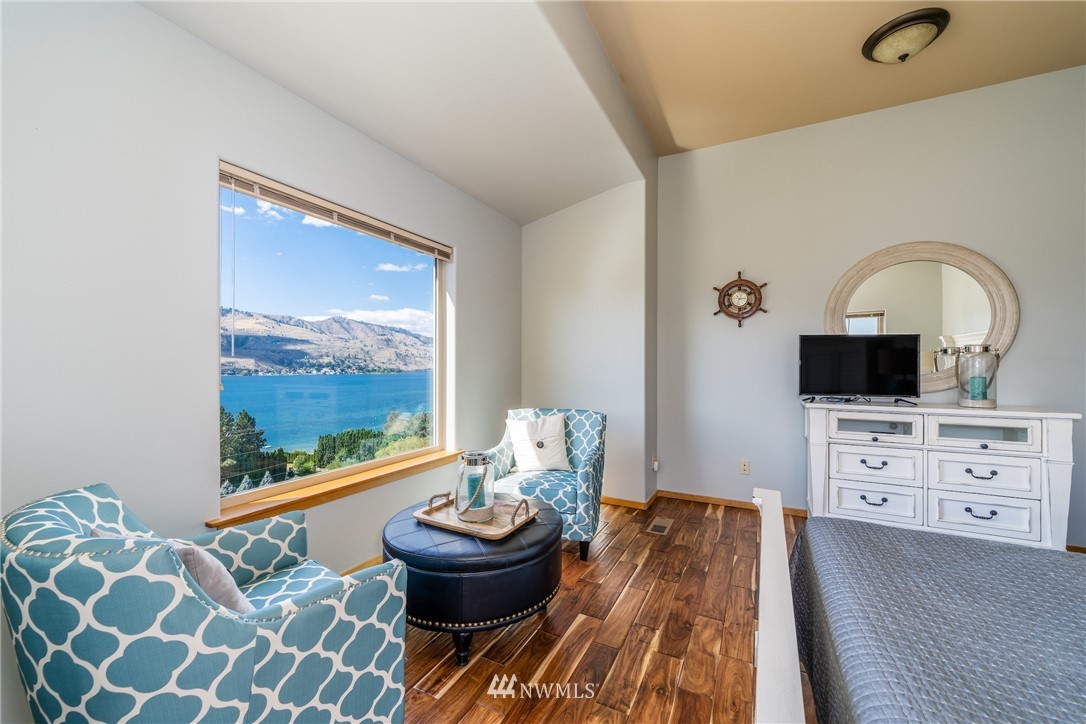 916 West Parkview Road Chelan, WA 98816 - Photo 9 of 25 Gallery Image 9