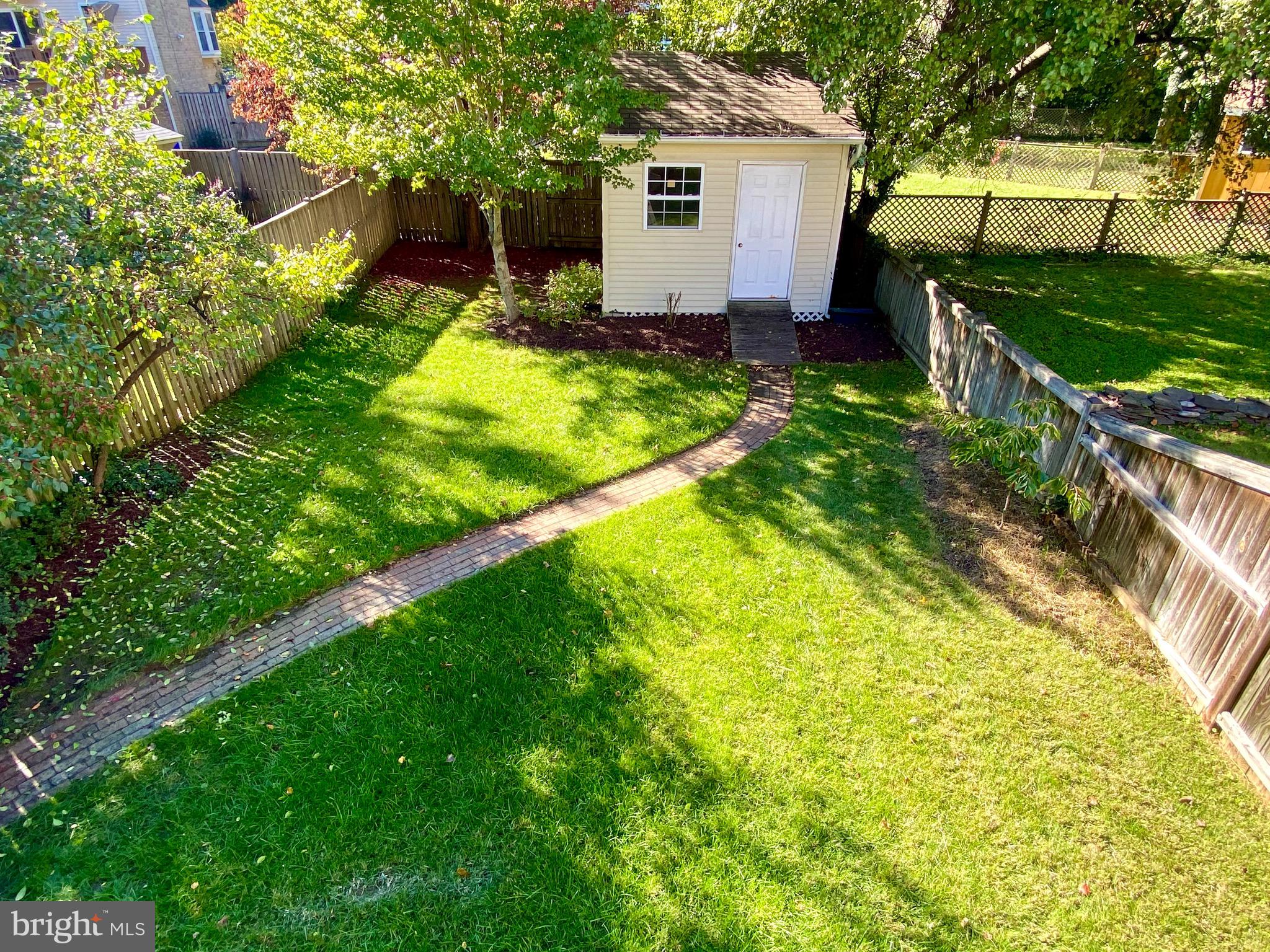 219 Georgetown Road Annapolis, MD 21403 - Photo 33 of 39 Great fenced yard