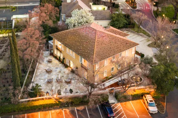 $2,399,000 | 1210 Arden Hills Lane, Sacramento, CA 95864