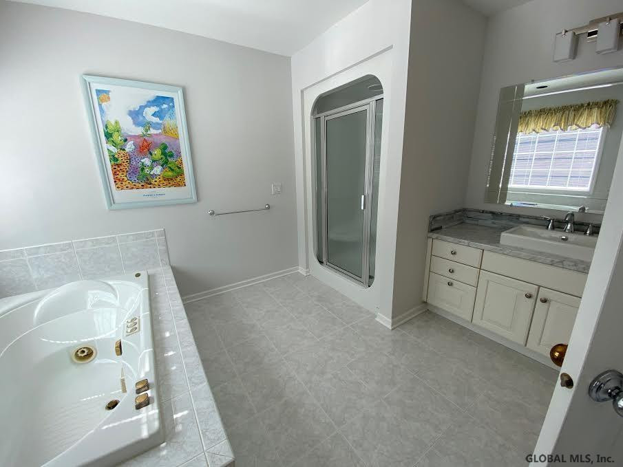 3113 Troy Schenectady Road Niskayuna, NY 12309 - Photo 19 of 54 Photo 20