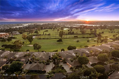 $4,695,000 | 1075 Granville Drive, Newport Beach, CA 92660